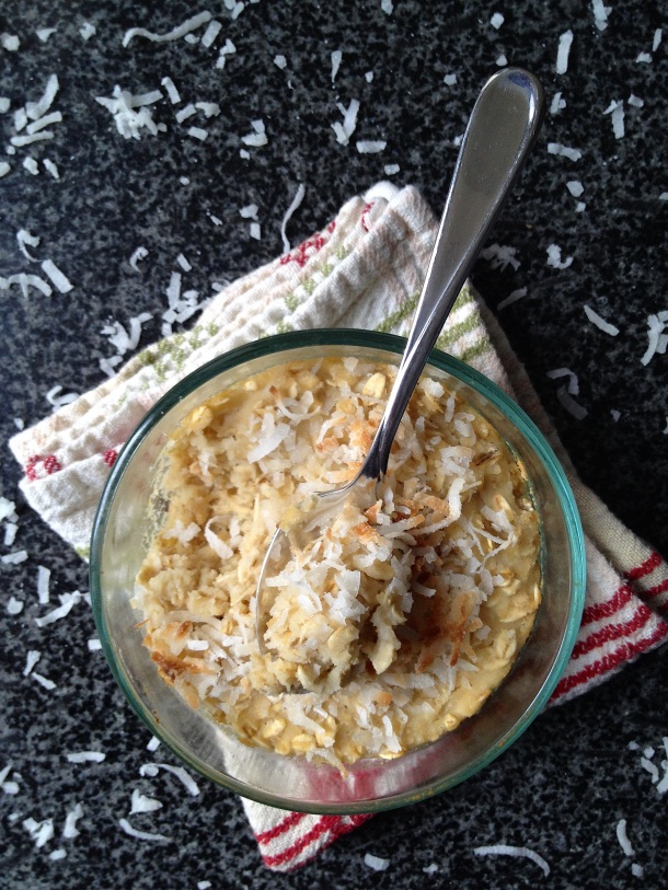 Toasted-Coconut-Baked-Oatmeal-Spoon2